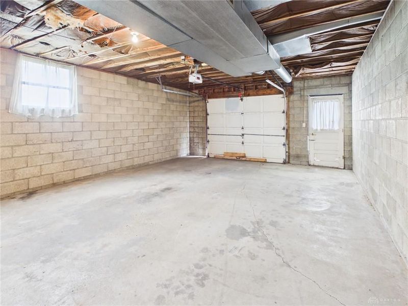 239 Hickory Drive, Greenville, OH 45331 Photo 32