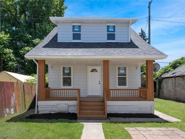 3909 Daisy Avenue , Unit 3911, Cleveland, OH 44109