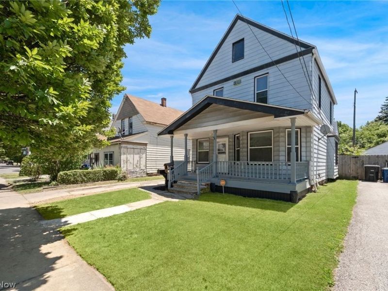 3909 Daisy Avenue, Unit 3911, Cleveland, OH 44109 Photo 4