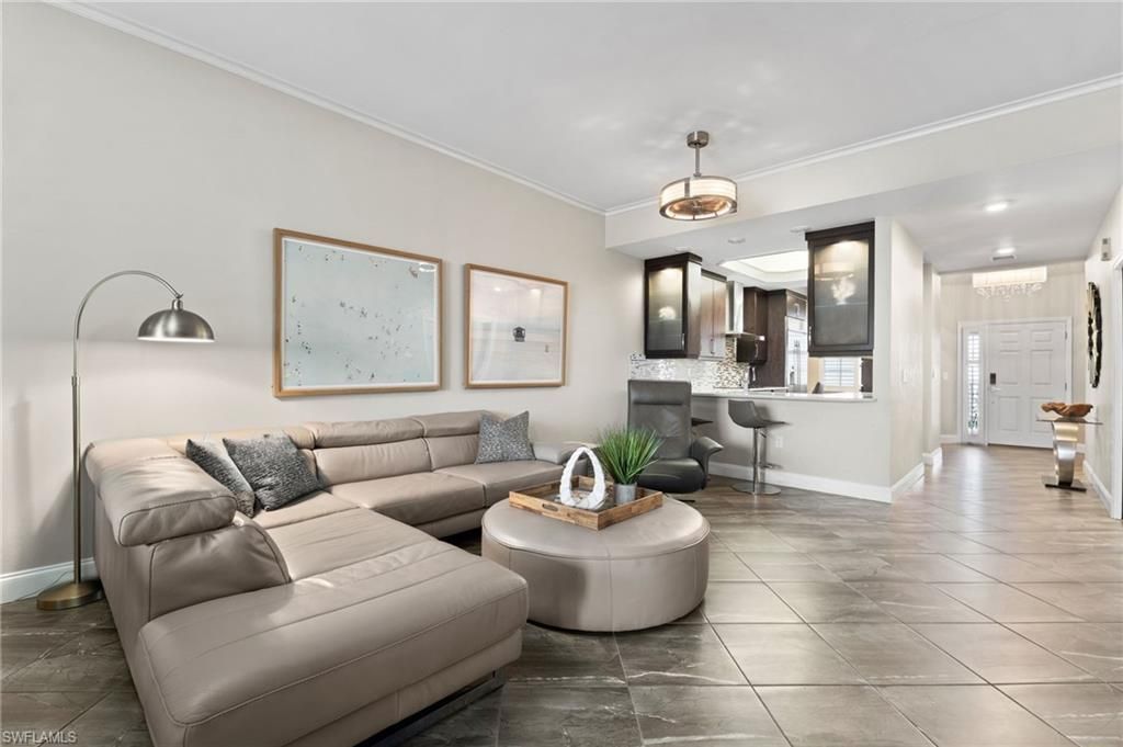 9380 Gulf Shore Dr , Unit 402, Naples, FL 34108 Photo