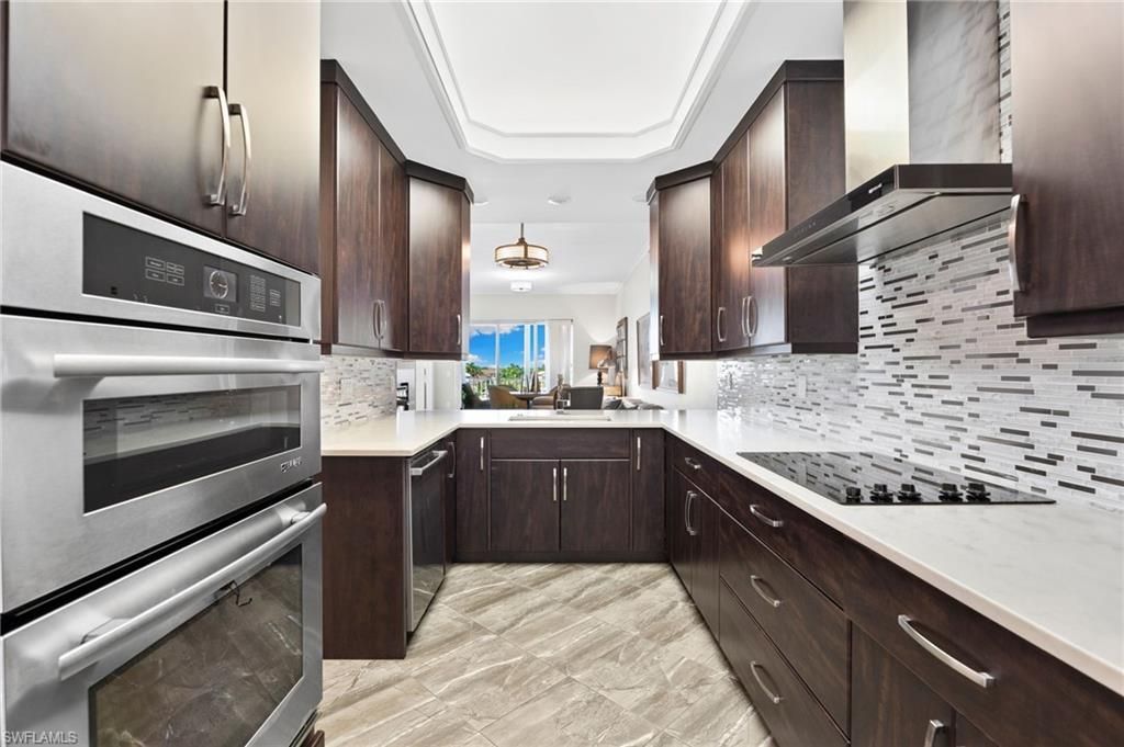 9380 Gulf Shore Dr , Unit 402, Naples, FL 34108 Photo