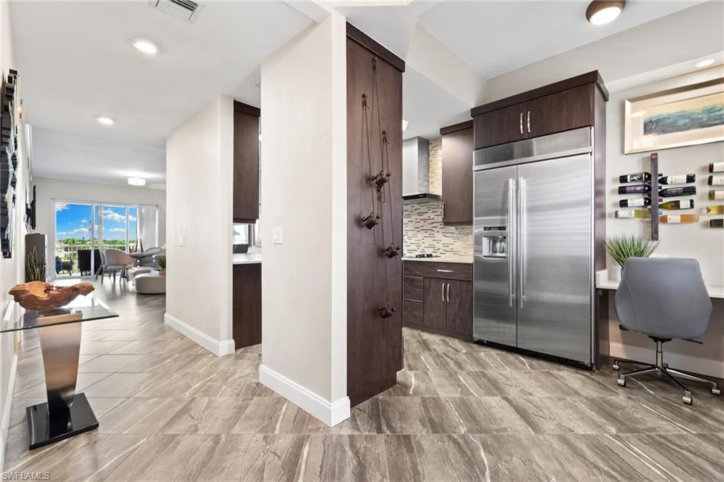 9380 Gulf Shore Dr , Unit 402, Naples, FL 34108 Photo