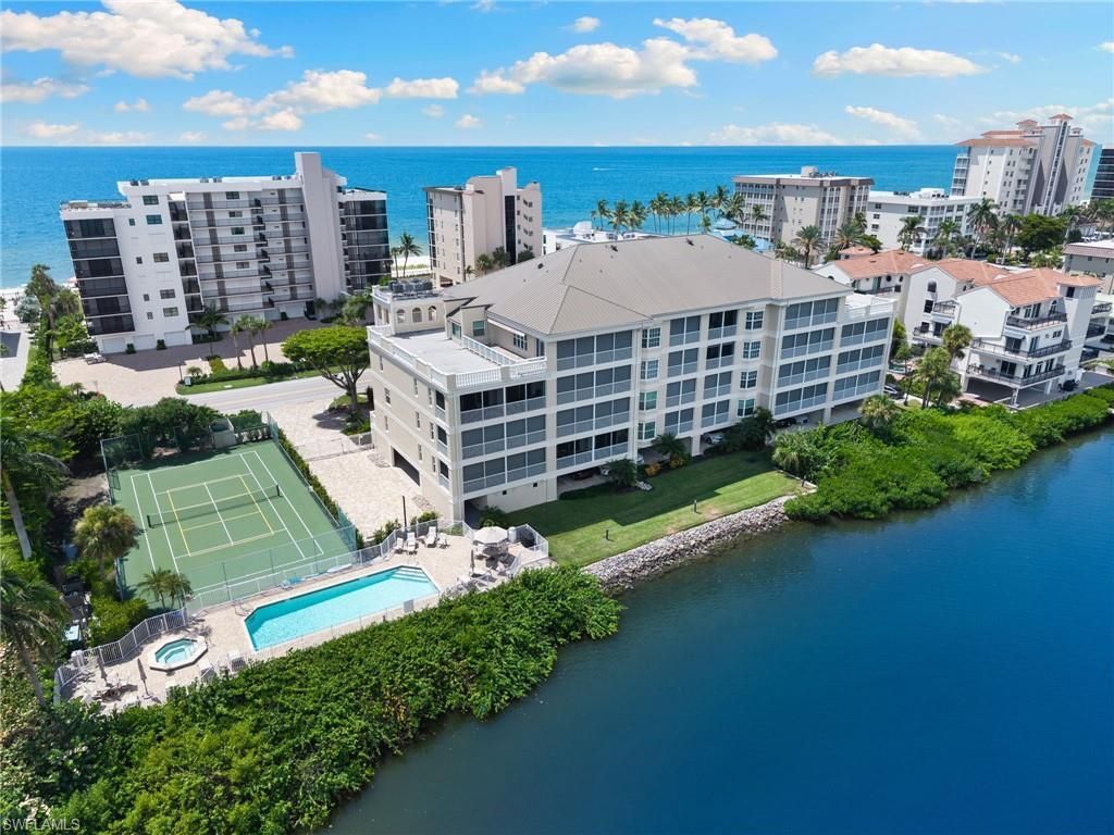 9380 Gulf Shore Dr , Unit 402, Naples, FL 34108 Photo