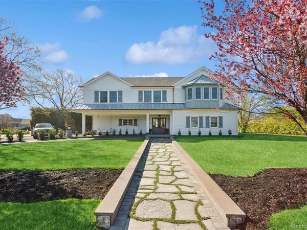 315 Hewlett Neck Road, Hewlett Neck, NY 11598