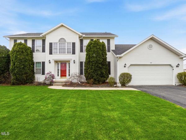 674 Harrison Road, Perrysburg, OH 43551