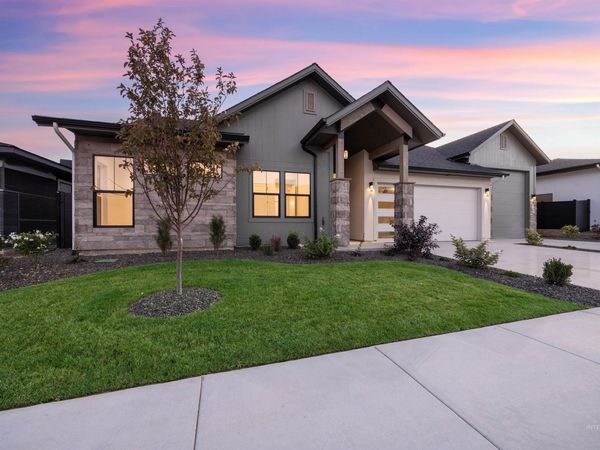 7205 N Firhill Pl, Eagle, ID 83616