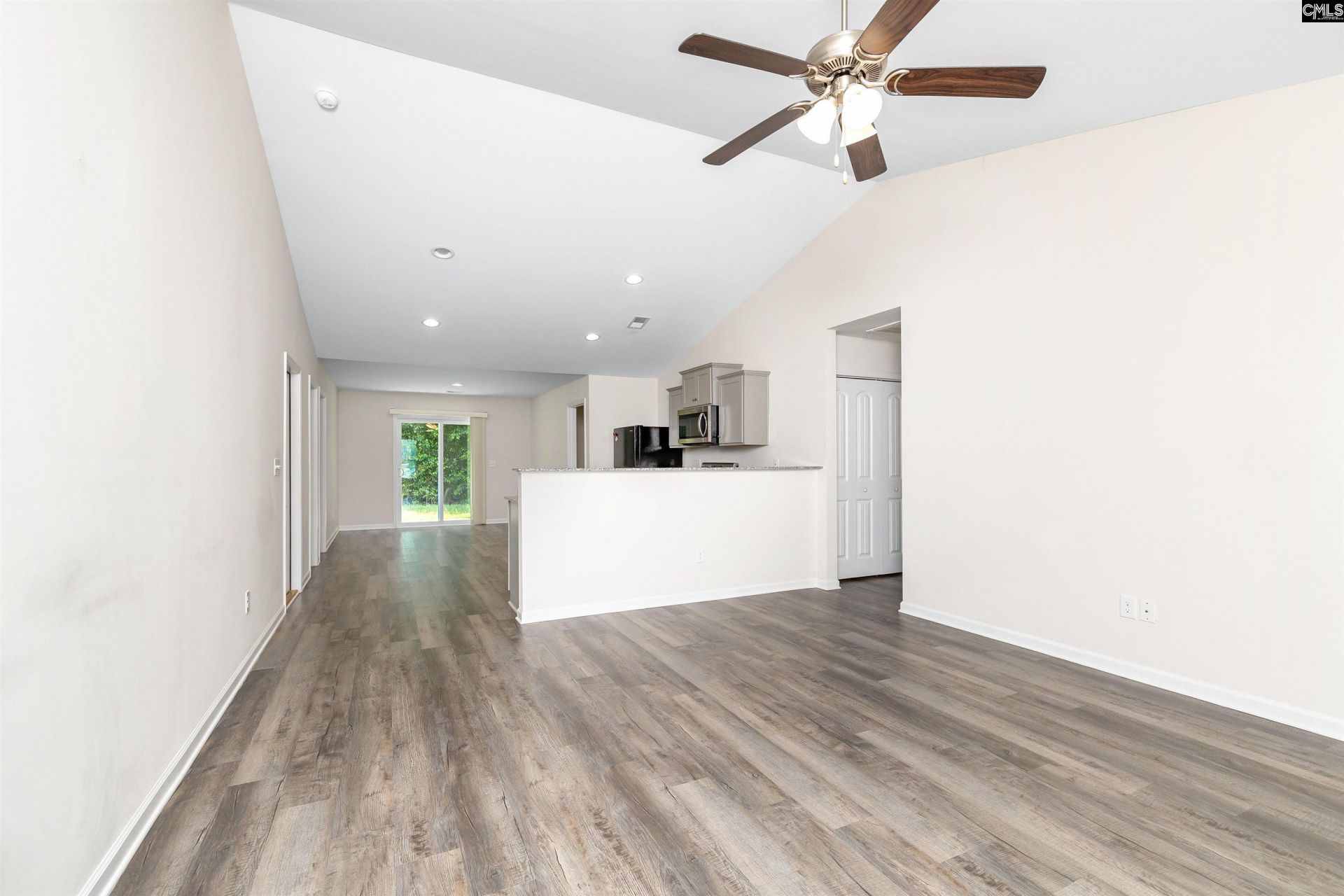 2157 Still Pointe Drive Photo 5