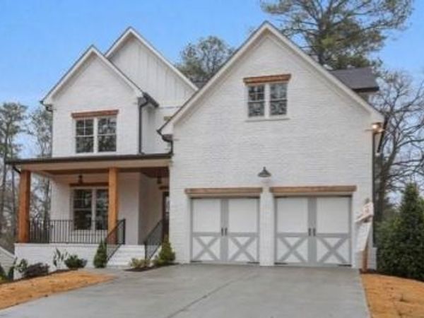 2743 N Thompson Road NE, Brookhaven, GA 30319