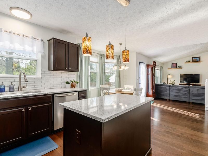 2114 Stoneside Drive, Hilliard, OH 43026 Photo 16