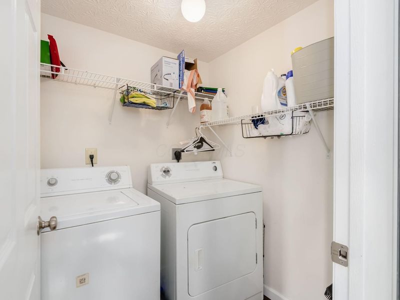 2114 Stoneside Drive, Hilliard, OH 43026 Photo 18