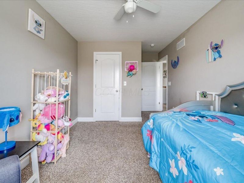 182 Honey Locust Lane, Commercial Point, OH 43116 Photo 14