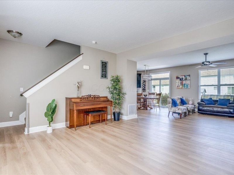 182 Honey Locust Lane, Commercial Point, OH 43116 Photo 30