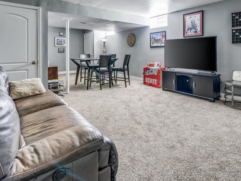 182 Honey Locust Lane, Commercial Point, OH 43116 Photo 35