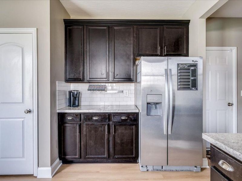 182 Honey Locust Lane, Commercial Point, OH 43116 Photo 7