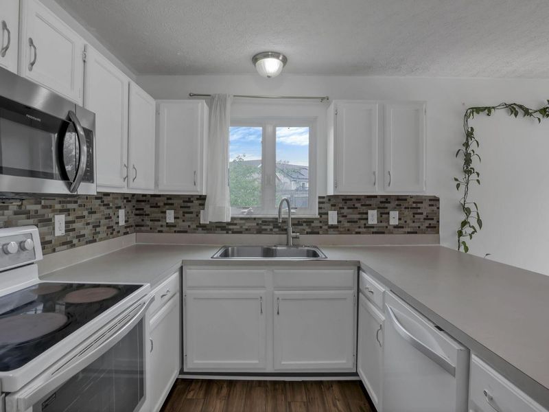 3072 Grand Haven Drive, Pickerington, OH 43147 Photo 8