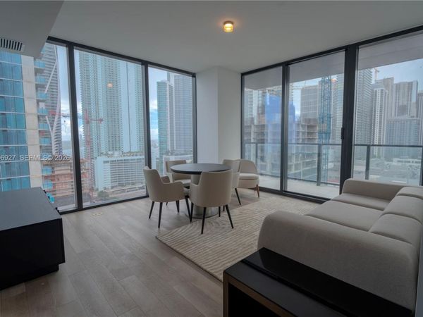 20 NE 11th st, Unit 2308, Miami, FL 33132