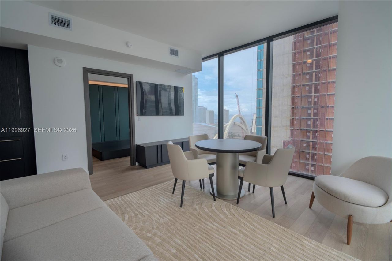 20 NE 11th St, Unit 2308, Miami, FL 33132 Photo