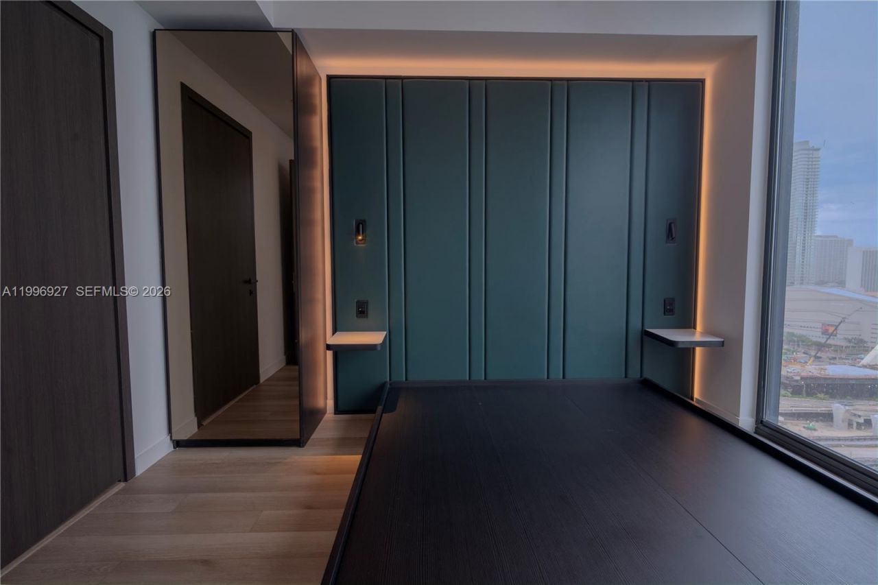 20 NE 11th St, Unit 2308, Miami, FL 33132 Photo