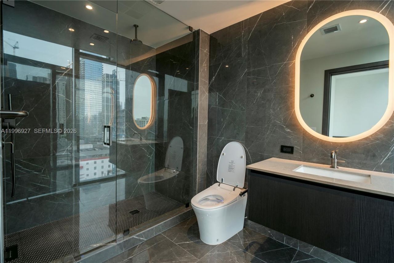 20 NE 11th St, Unit 2308, Miami, FL 33132 Photo