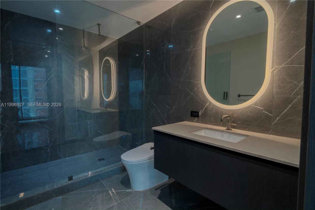 20 NE 11th St, Unit 2308, Miami, FL 33132 Photo