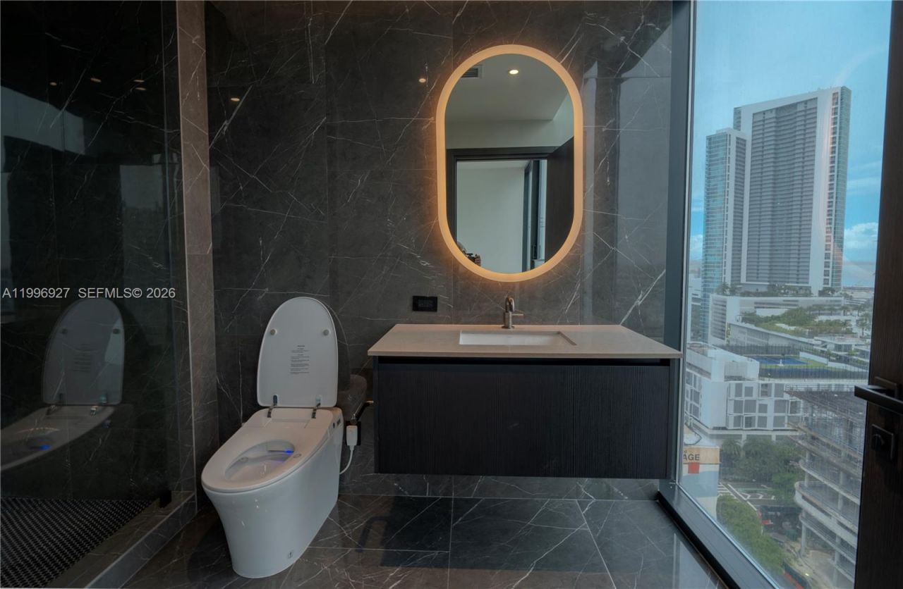 20 NE 11th St, Unit 2308, Miami, FL 33132 Photo