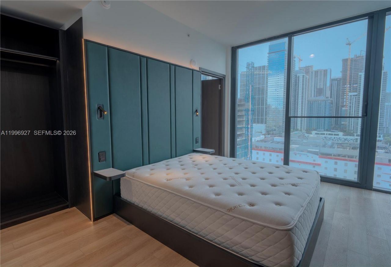 20 NE 11th St, Unit 2308, Miami, FL 33132 Photo