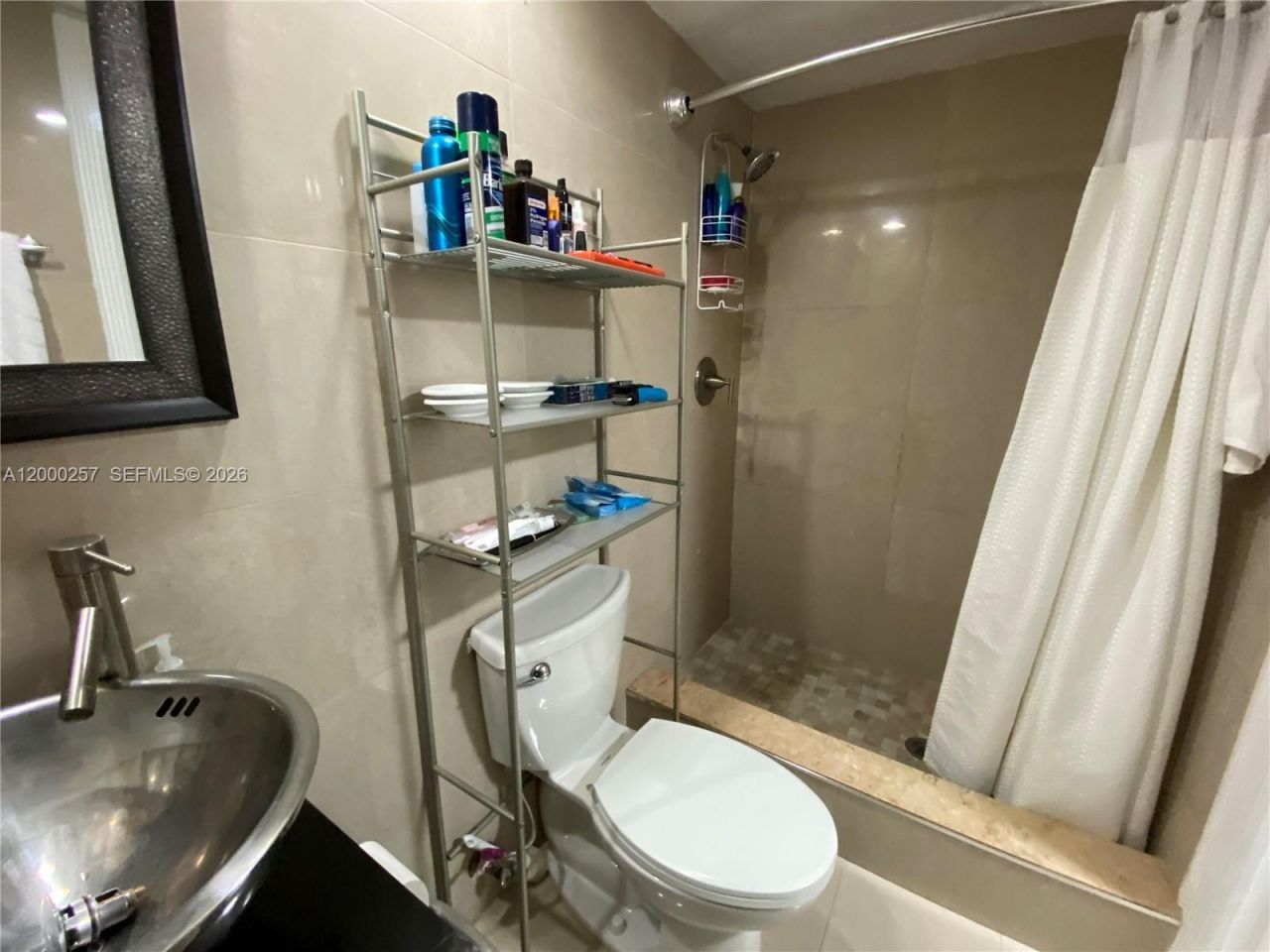 250 Layne Blvd, Unit 110, Hallandale Beach, FL 33009 Photo