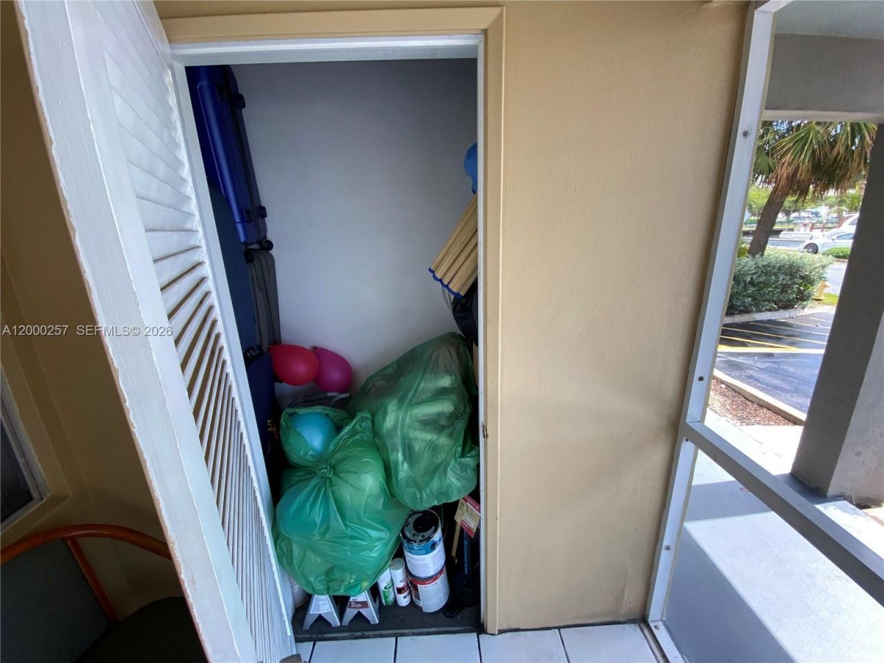 250 Layne Blvd, Unit 110, Hallandale Beach, FL 33009 Photo