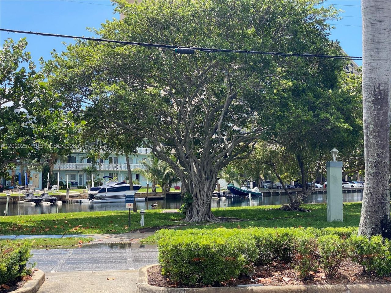 250 Layne Blvd, Unit 110, Hallandale Beach, FL 33009 Photo