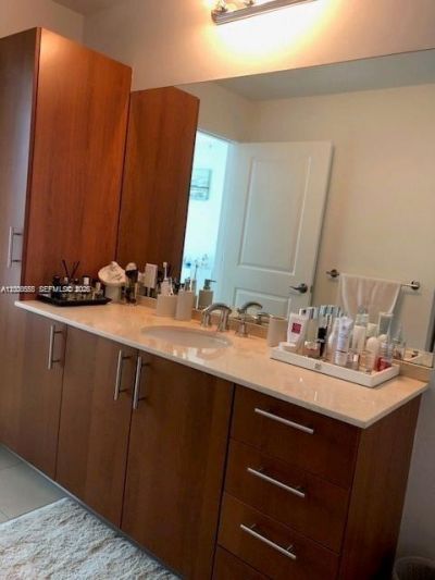 1945 S Ocean Dr, Unit 602, Hallandale Beach, FL 33009 Photo