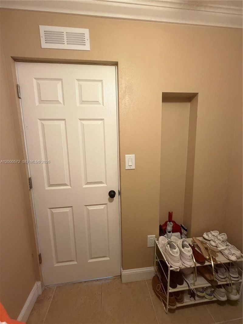 6497 W 8th Ln, Unit 6497, Hialeah, FL 33012 Photo