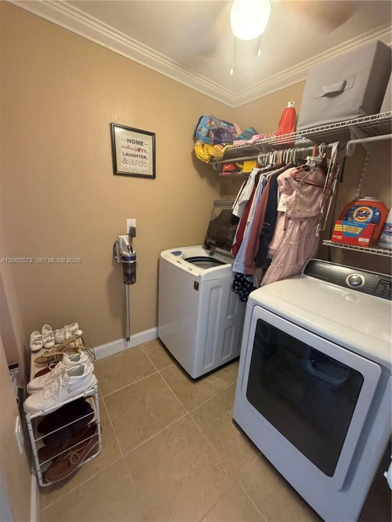 6497 W 8th Ln, Unit 6497, Hialeah, FL 33012 Photo