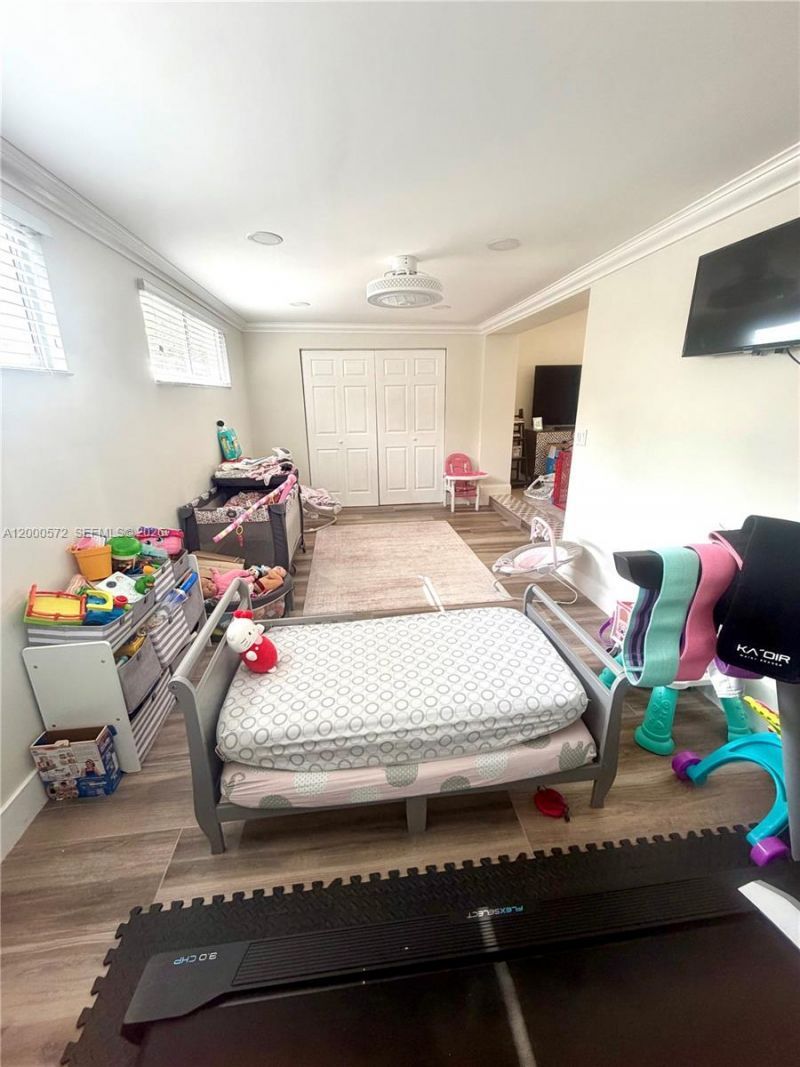 6497 W 8th Ln, Unit 6497, Hialeah, FL 33012 Photo