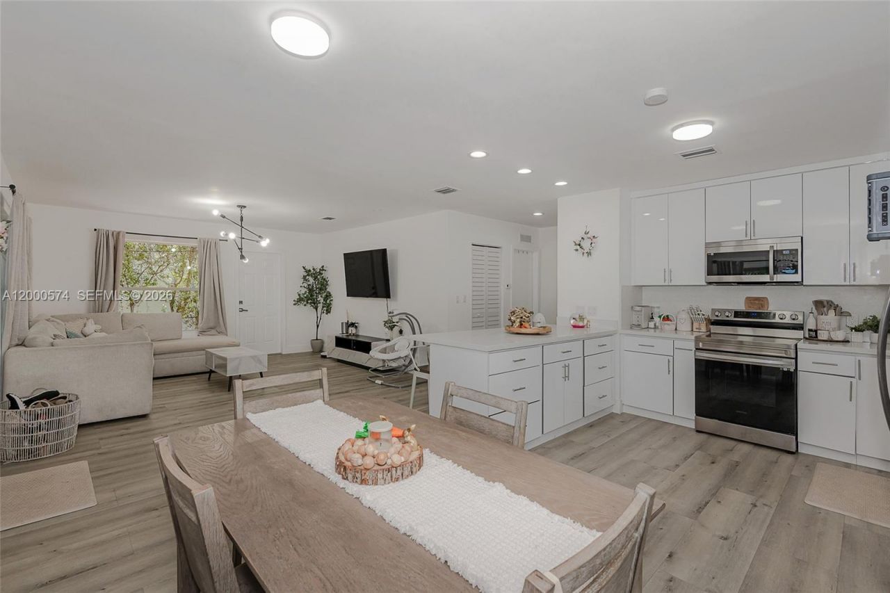 367 Buttonwood Shores Dr, Key Largo, FL 33037 Photo