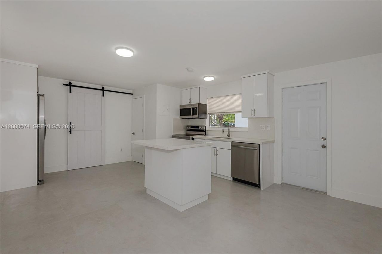 367 Buttonwood Shores Dr, Key Largo, FL 33037 Photo