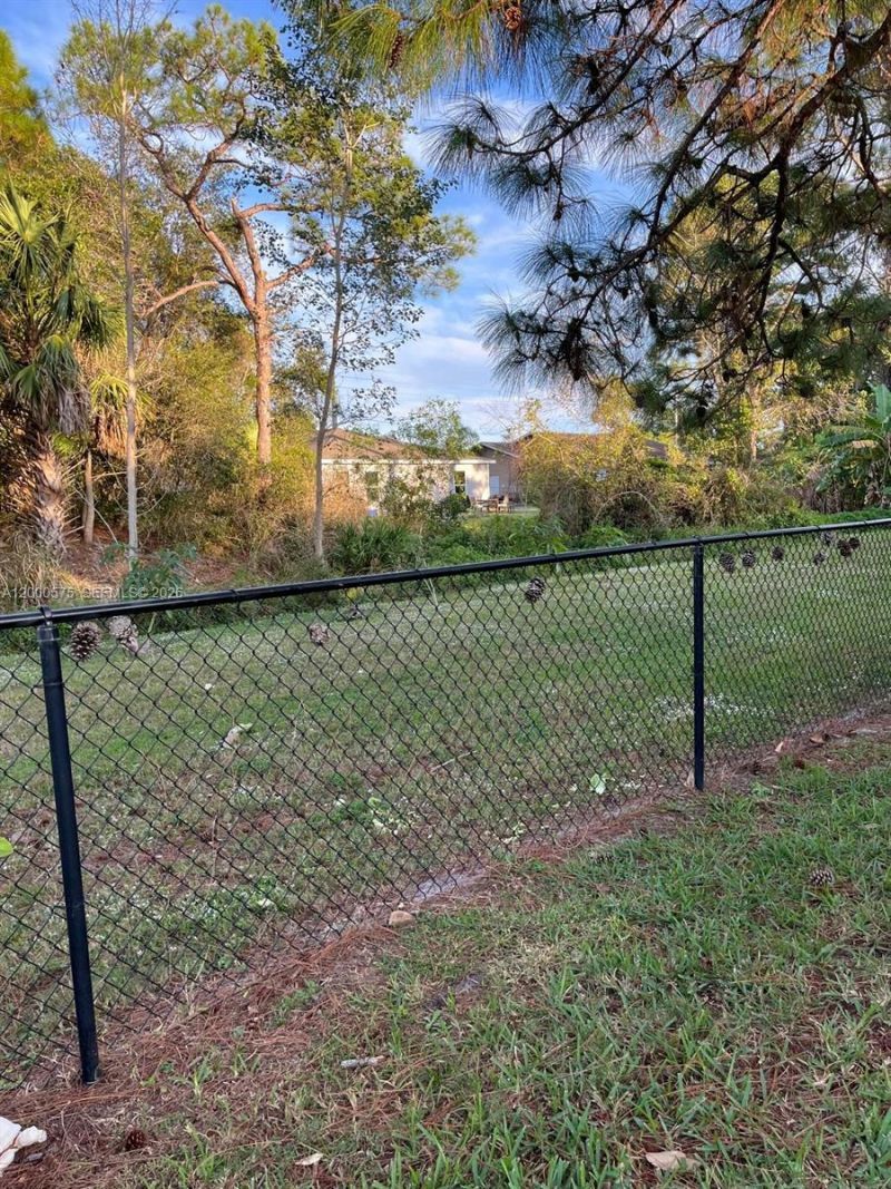 1637 SW Taurus Ln, Port Saint Lucie, FL 34984 Photo