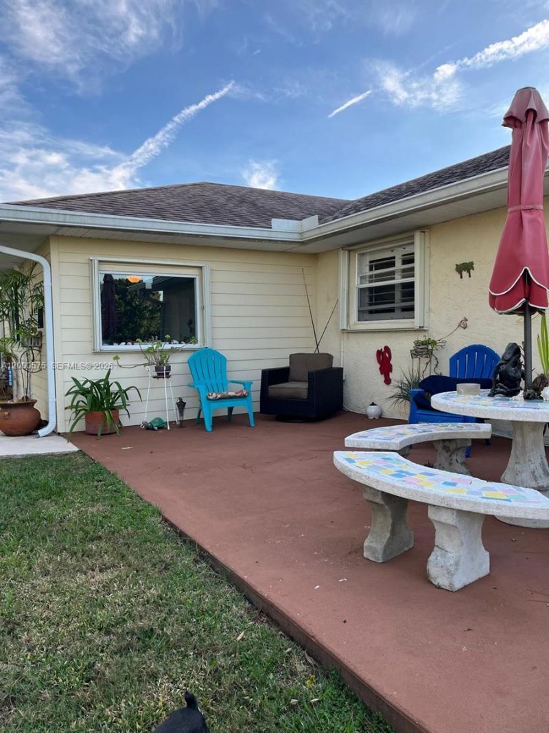 1637 SW Taurus Ln, Port Saint Lucie, FL 34984 Photo