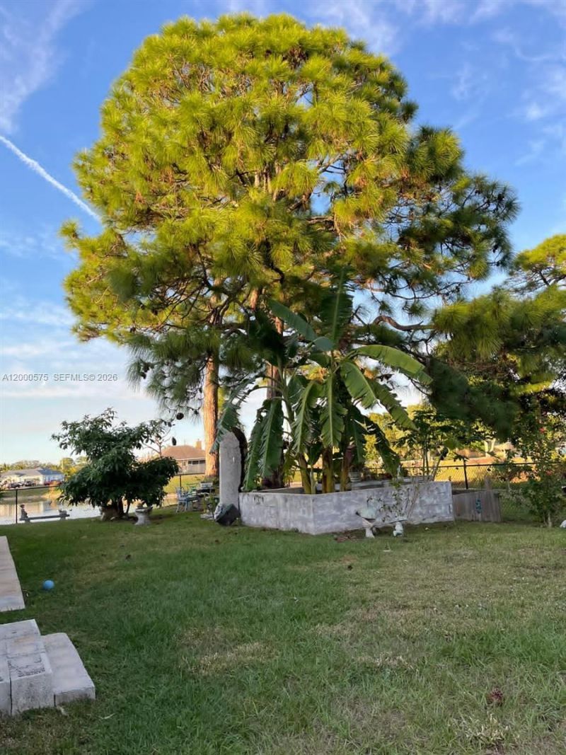 1637 SW Taurus Ln, Port Saint Lucie, FL 34984 Photo