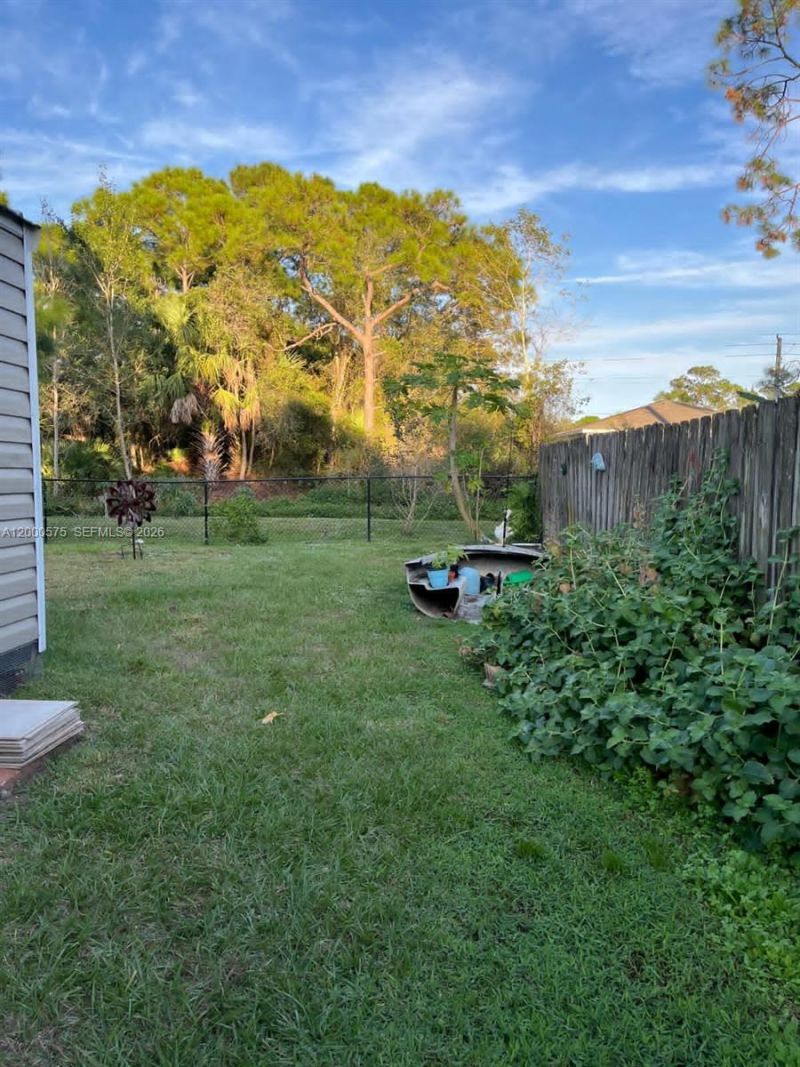 1637 SW Taurus Ln, Port Saint Lucie, FL 34984 Photo