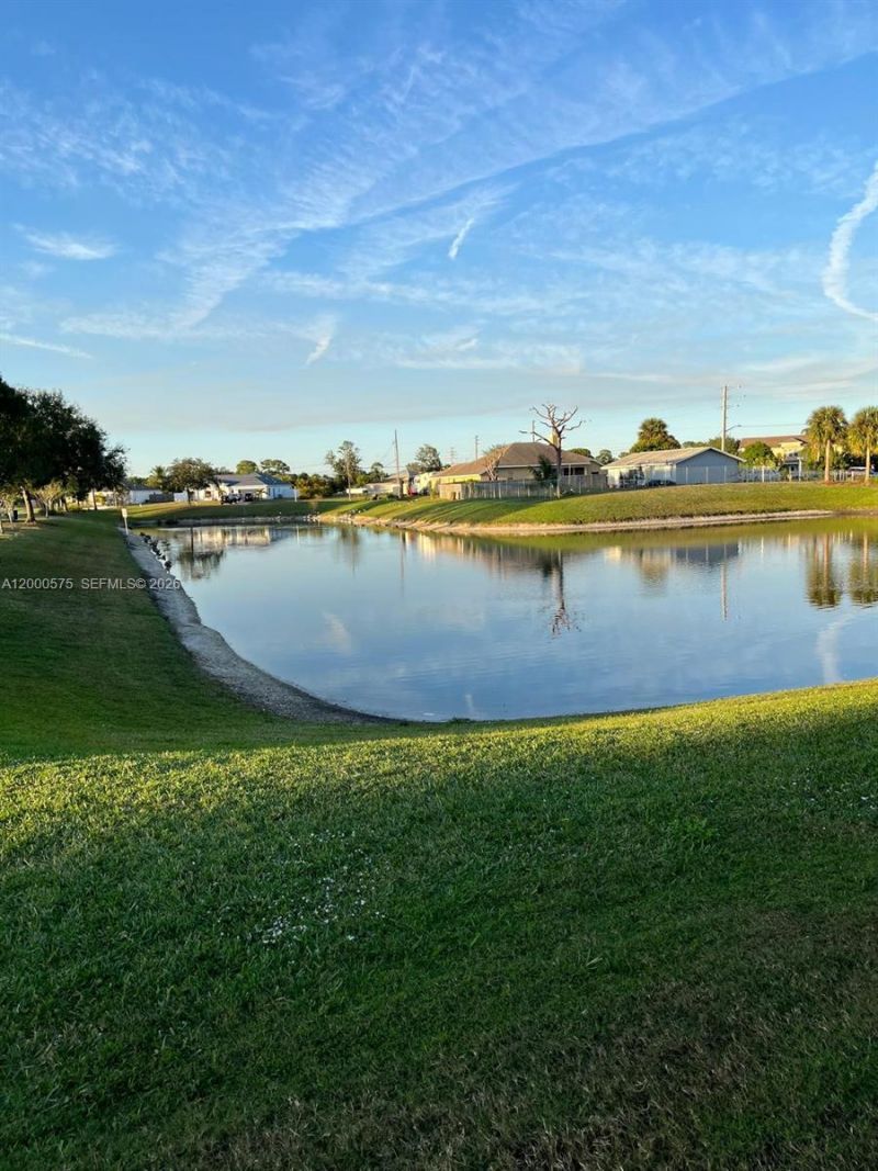 1637 SW Taurus Ln, Port Saint Lucie, FL 34984 Photo