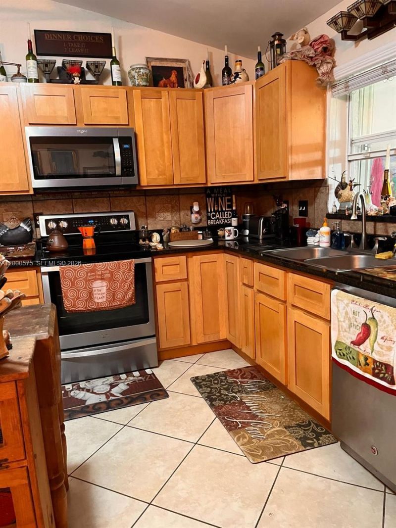 1637 SW Taurus Ln, Port Saint Lucie, FL 34984 Photo