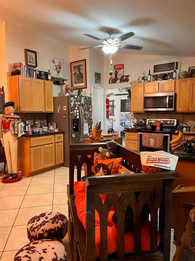 1637 SW Taurus Ln, Port Saint Lucie, FL 34984 Photo