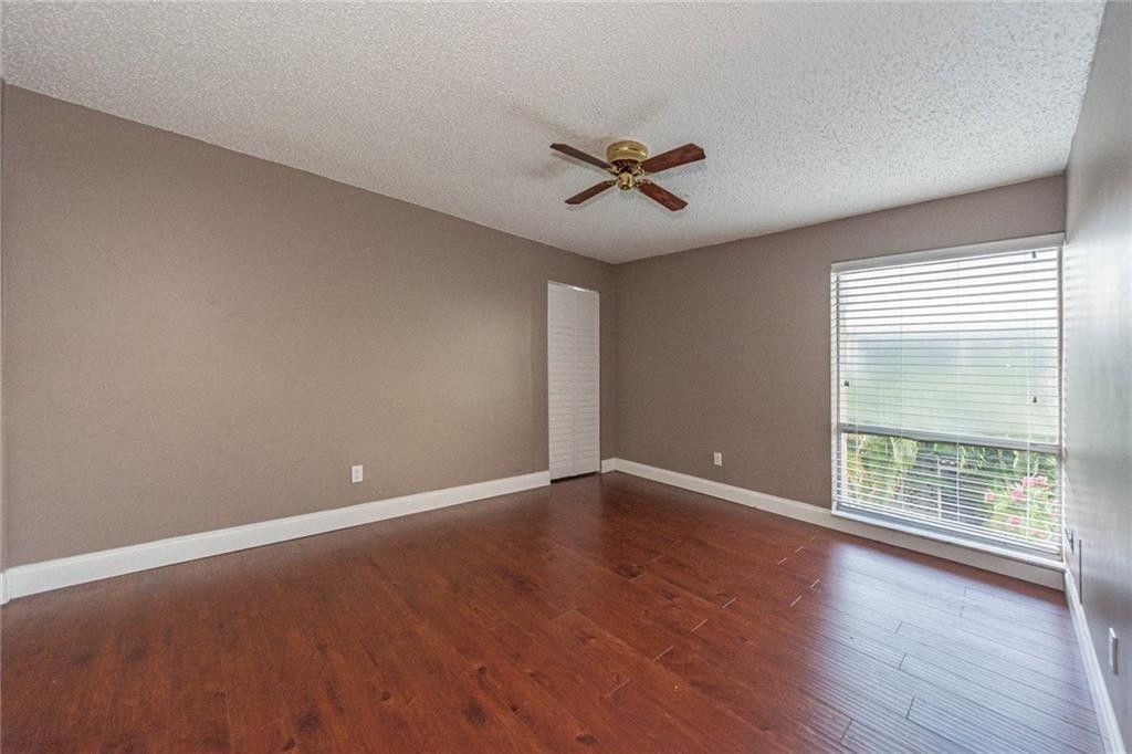 1555 14th Avenue, Unit 201, Vero Beach, FL 32960 Photo