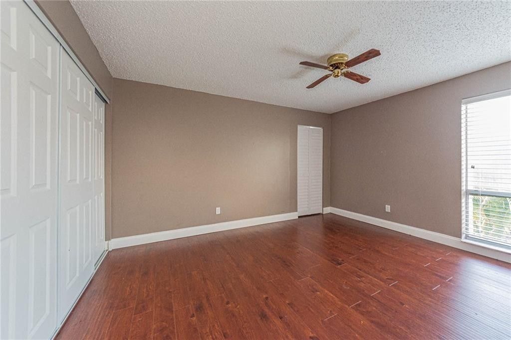 1555 14th Avenue, Unit 201, Vero Beach, FL 32960 Photo