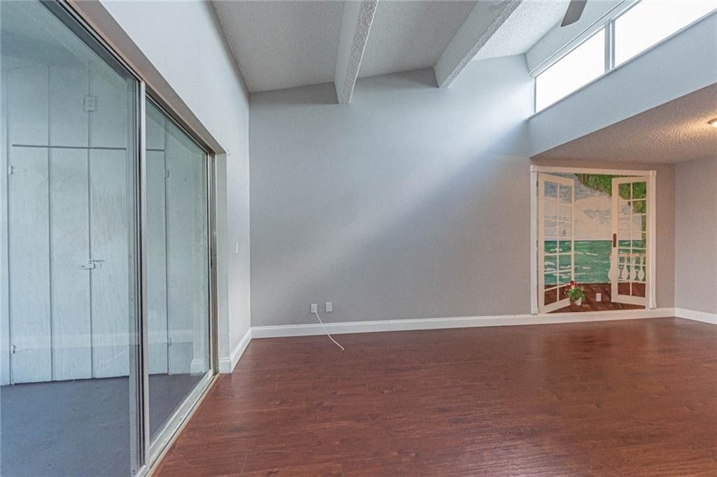 1555 14th Avenue, Unit 201, Vero Beach, FL 32960 Photo