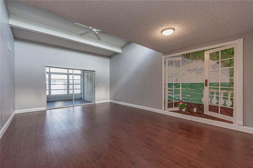 1555 14th Avenue, Unit 201, Vero Beach, FL 32960 Photo