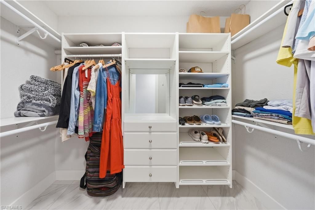 813 N Barfield Dr , Marco Island, FL 34145 Photo