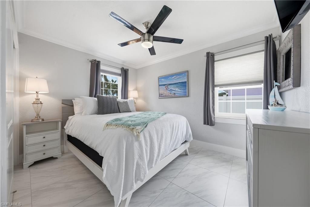 813 N Barfield Dr , Marco Island, FL 34145 Photo