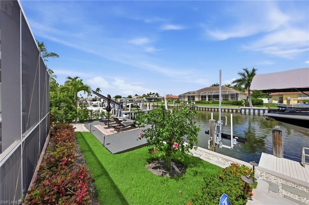 813 N Barfield Dr , Marco Island, FL 34145 Photo