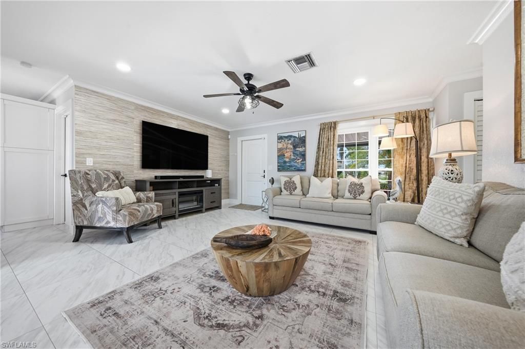 813 N Barfield Dr , Marco Island, FL 34145 Photo